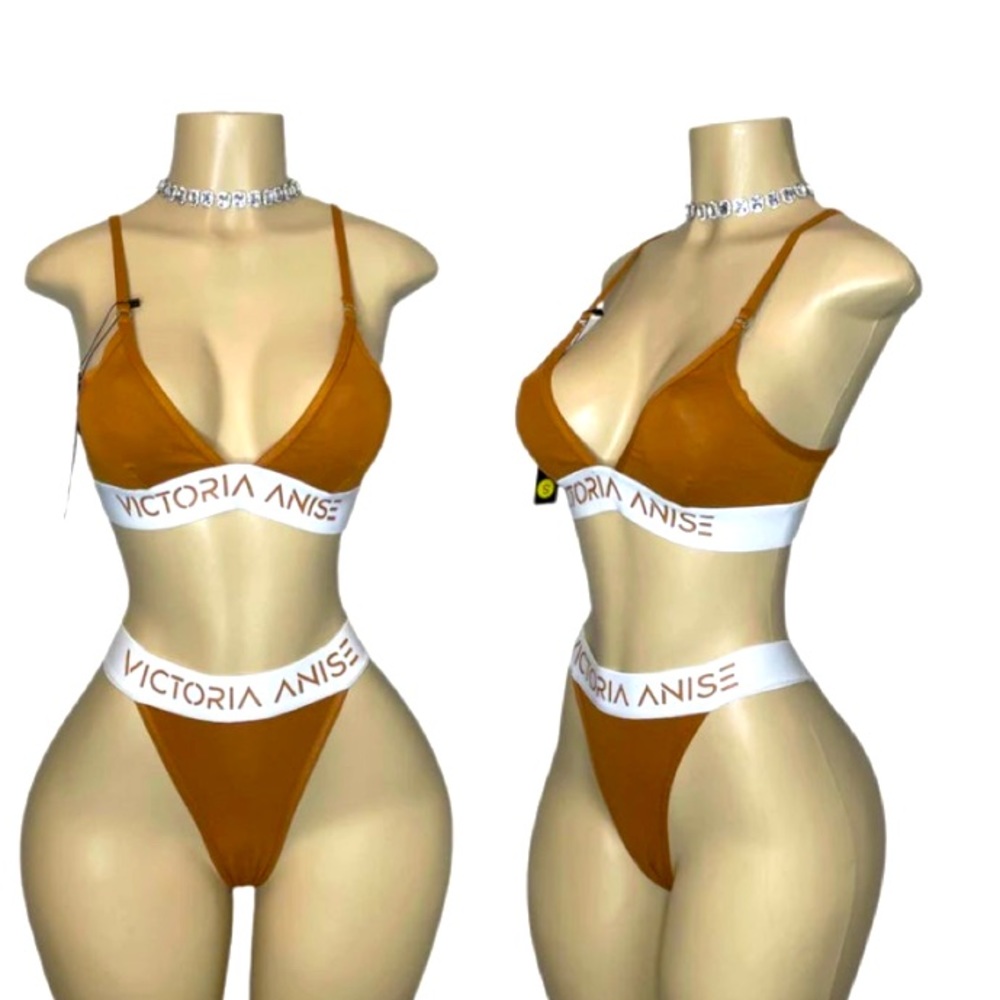 Victoria Anise Set